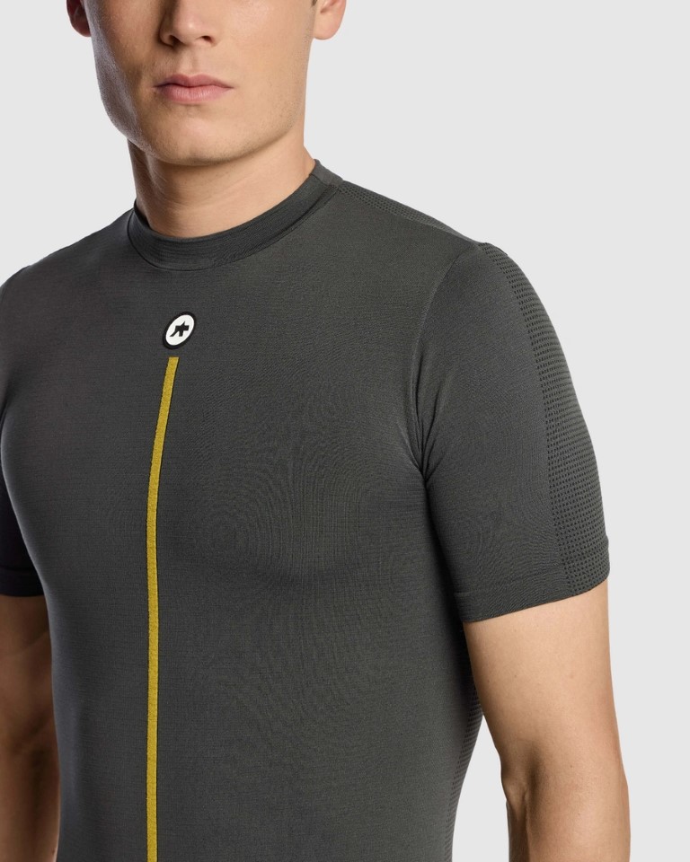 Intimo Assos da mezza stagione